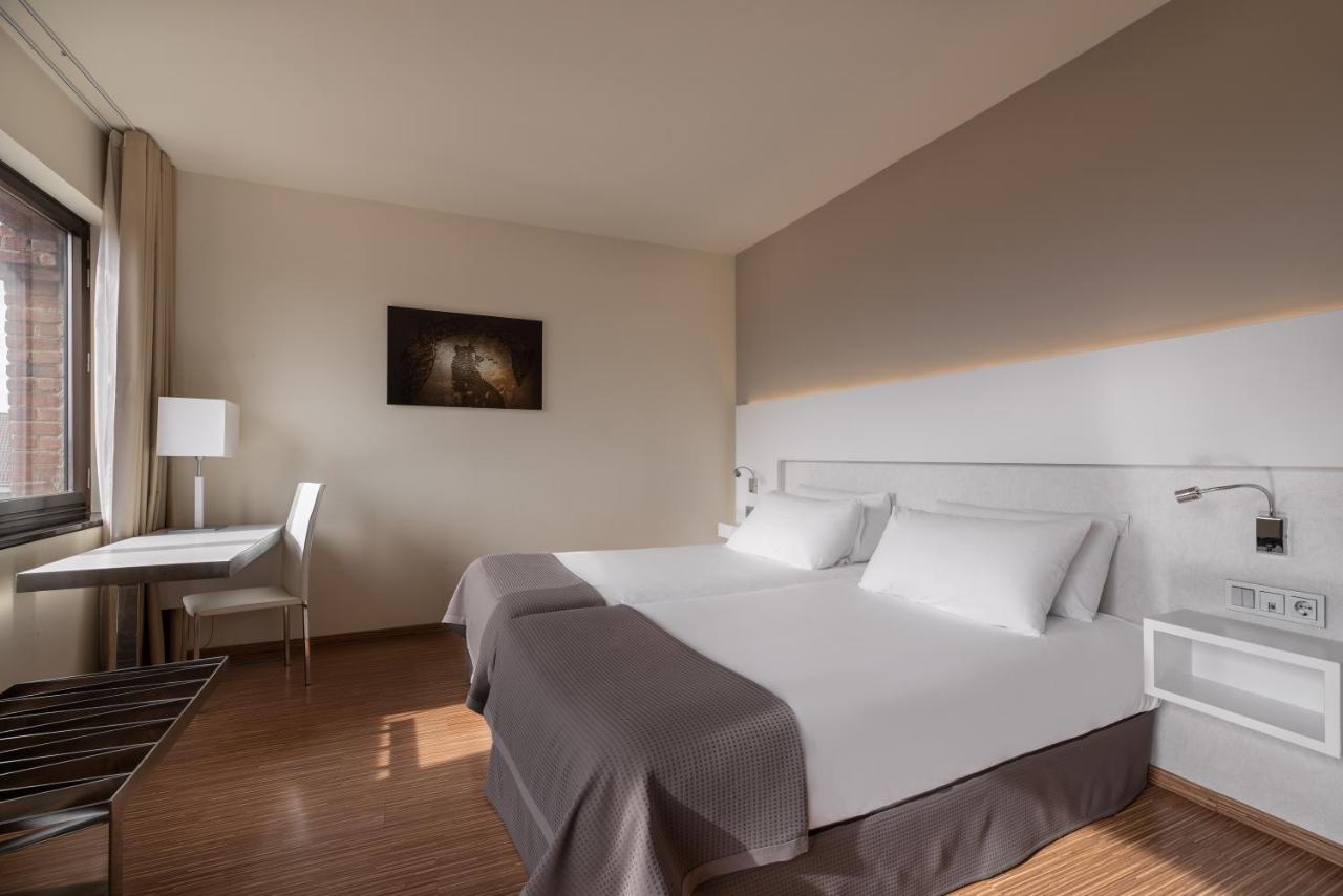 Hotel Eurostars Via De La Plata à Astorga Extérieur photo