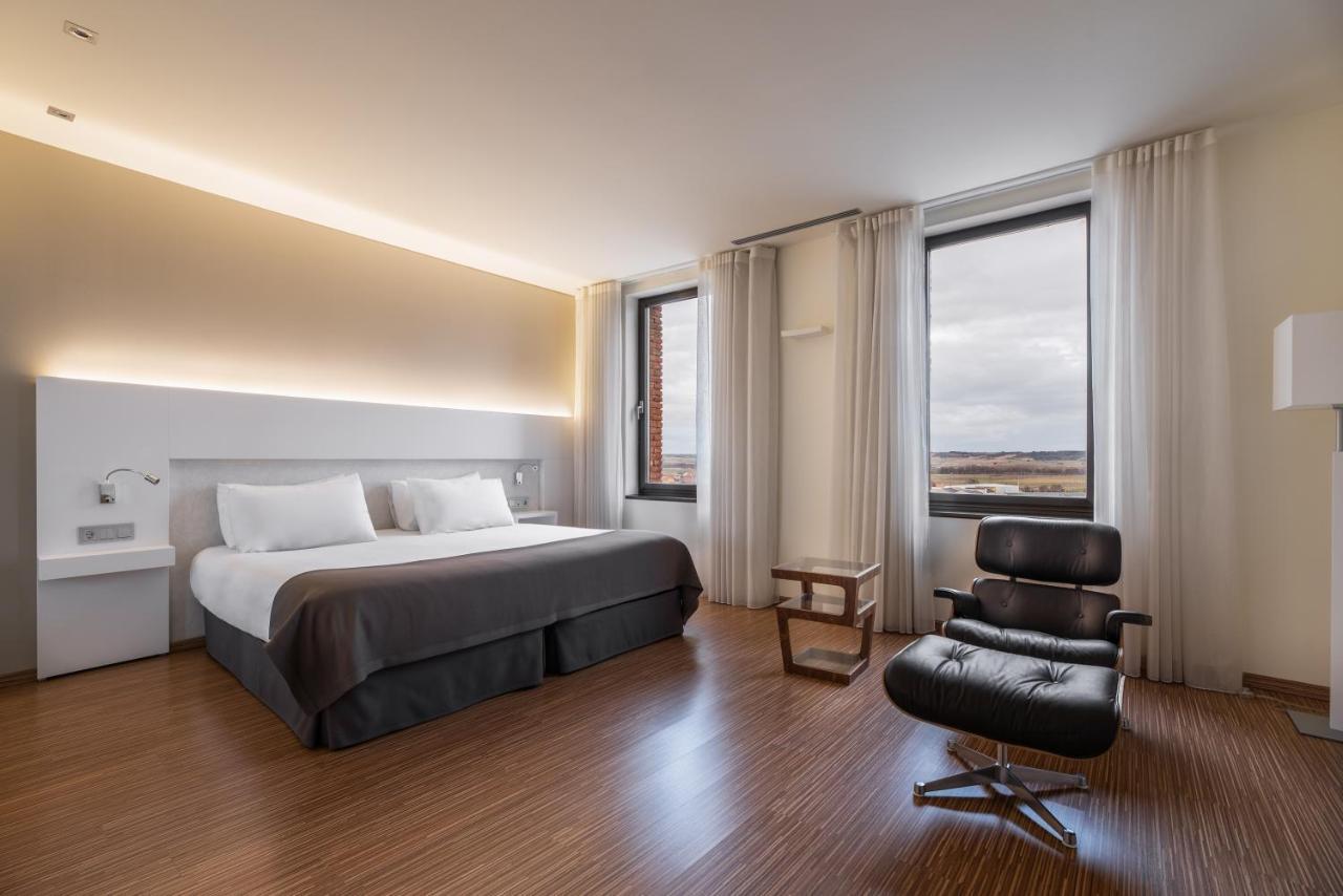 Hotel Eurostars Via De La Plata à Astorga Extérieur photo