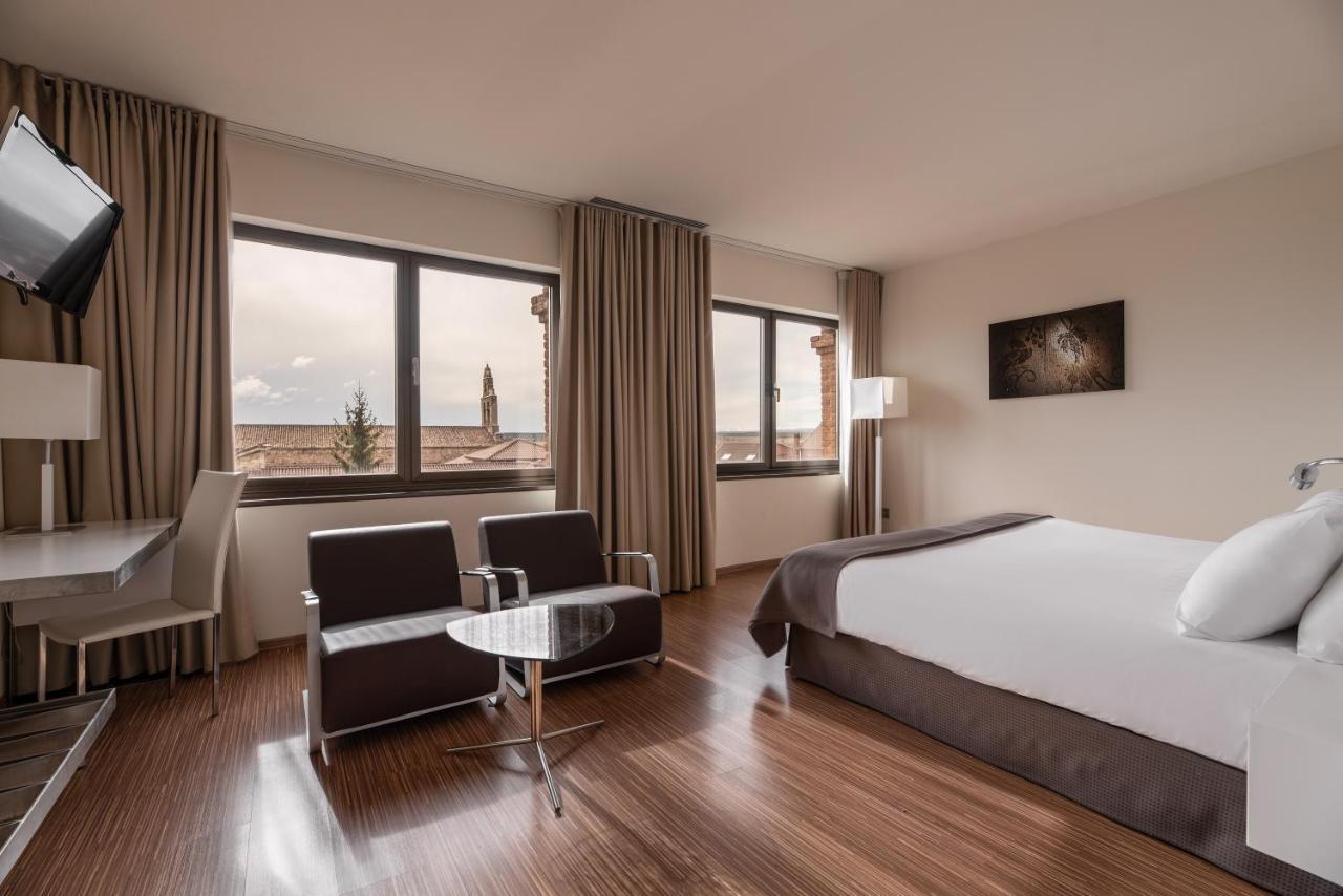 Hotel Eurostars Via De La Plata à Astorga Extérieur photo